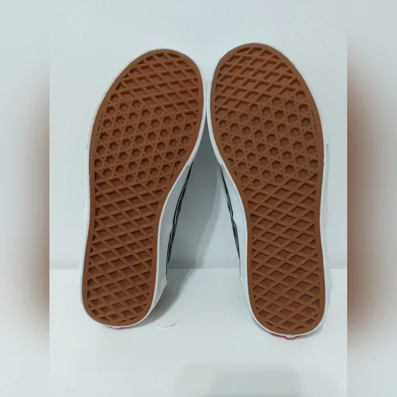 Checked Vans - Picture 5 of 10